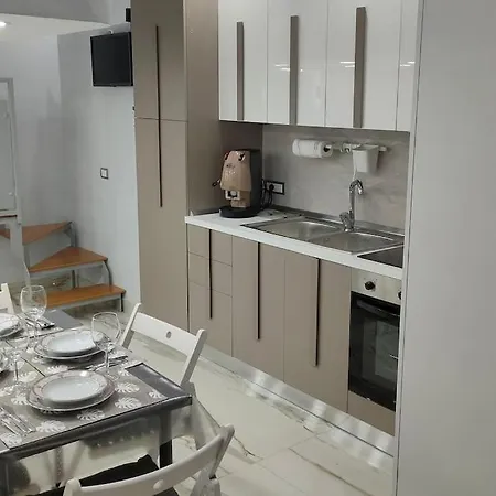 Apartment Il Duomo A Due Passi Neapel