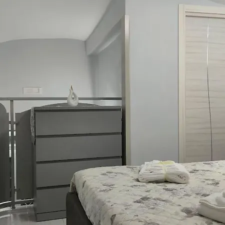 Il Duomo A Due Passi Apartman Nápoly