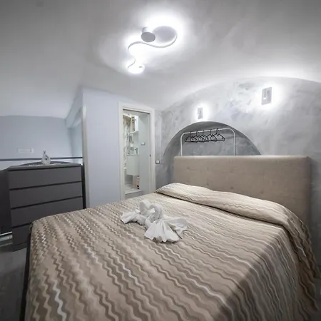 Il Duomo A Due Passi Apartman Nápoly